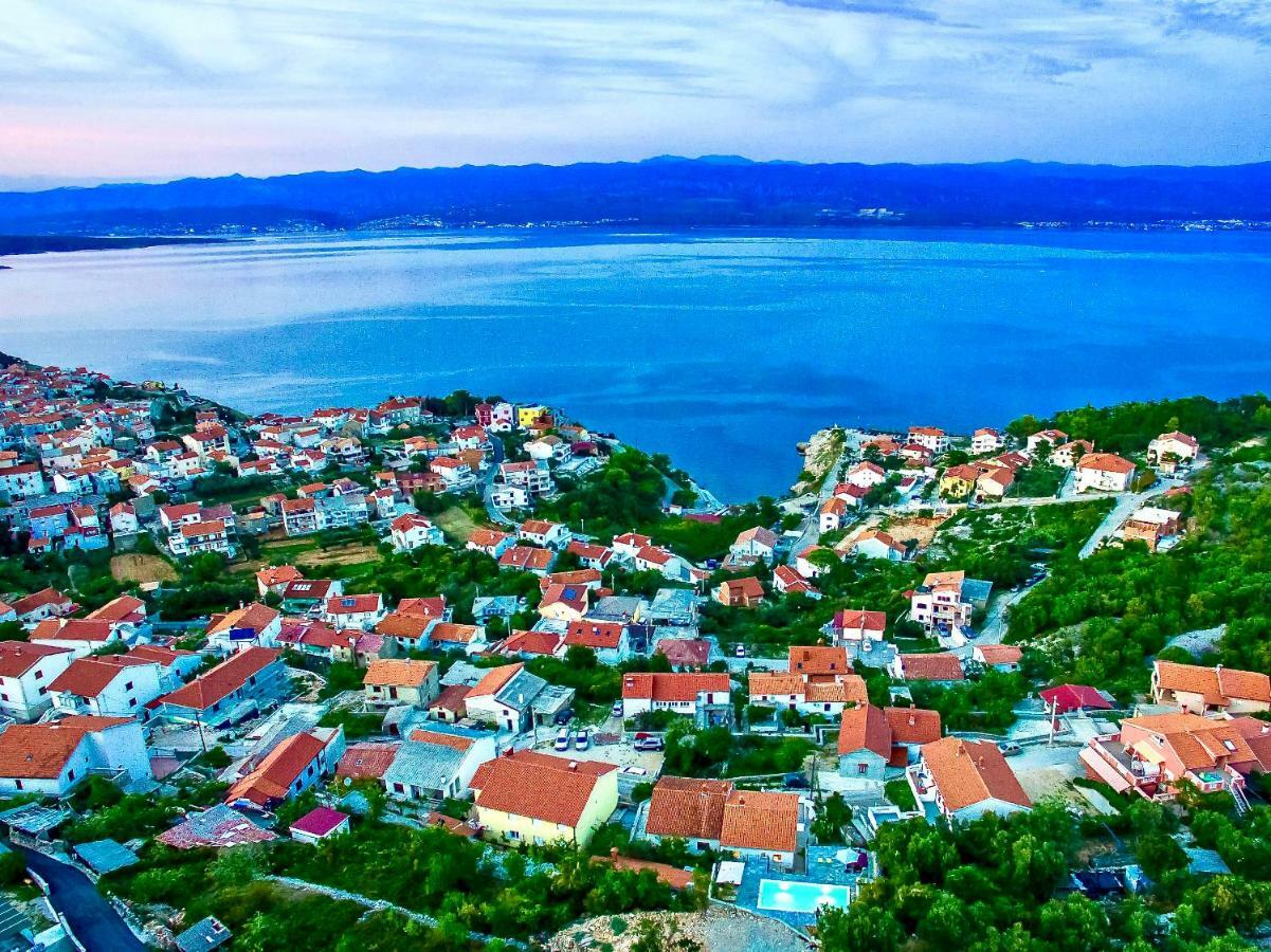 Bura Villa Vrbnik Exterior photo